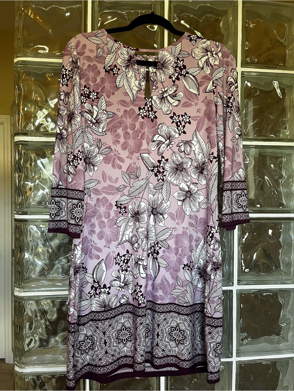 White House Black Market Pink Floral Keyhole Tunic